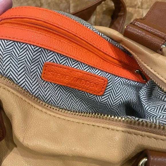 ✨EUC✨STEVE MADDEN faux leather bag with lots of pockets! Removable strap too🧡🤎 - Picture 12 of 14